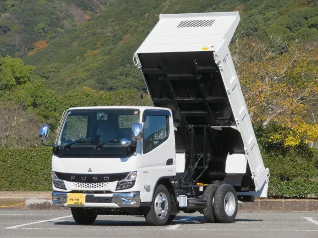 三菱 キャンター 2RG-FBA60(2WD)の写真8