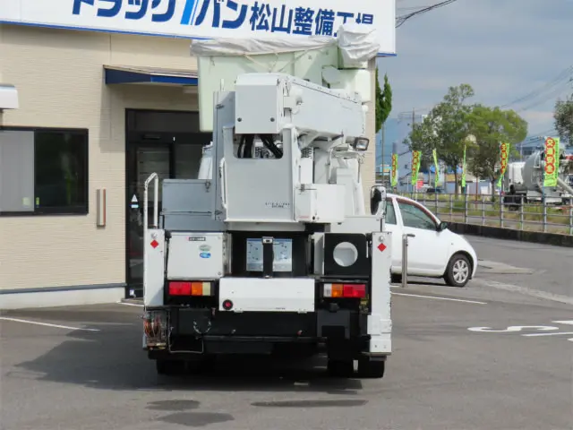 いすゞ エルフ SKG-NKR85YN(2WD)の写真8