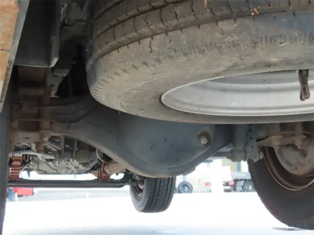 いすゞ エルフ SKG-NKR85YN(2WD)の写真50