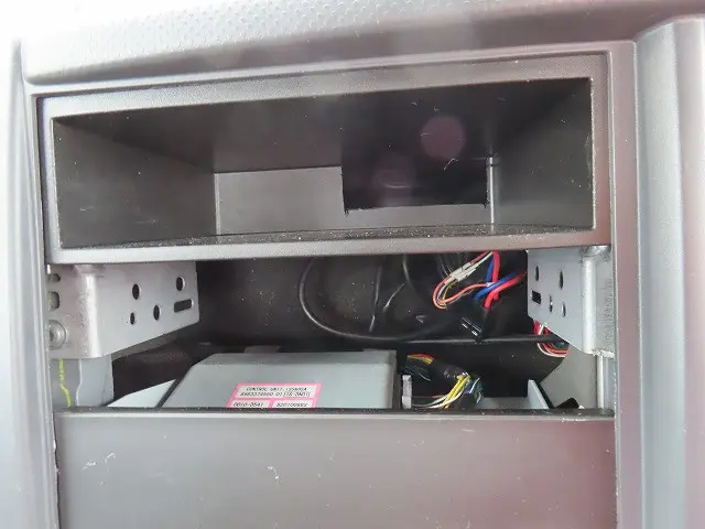 いすゞ エルフ TRG-NLR85AR(2WD)の写真21