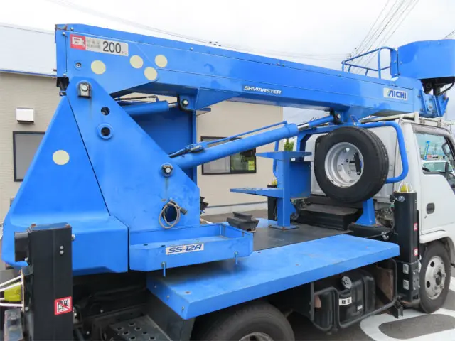 いすゞ エルフ TPG-NKR85N(2WD)の写真23