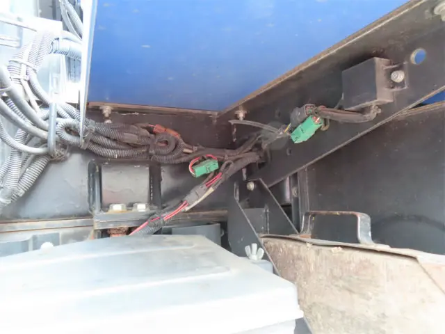 いすゞ エルフ TPG-NKR85N(2WD)の写真43