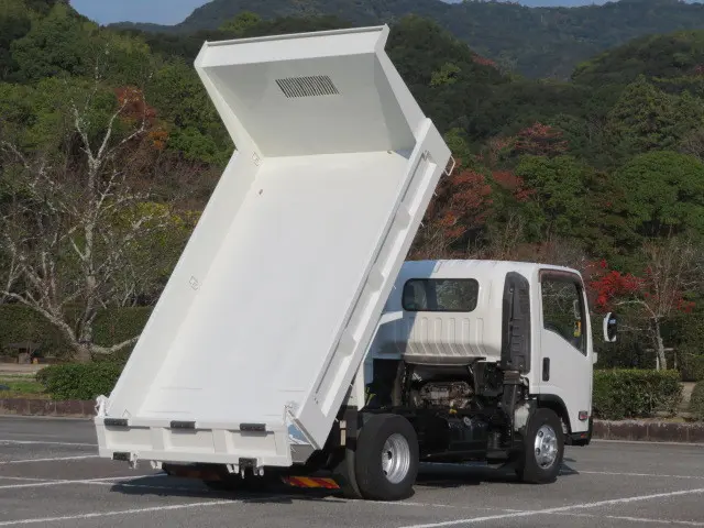 いすゞ エルフ TKG-NPR85YN(2WD)の写真10