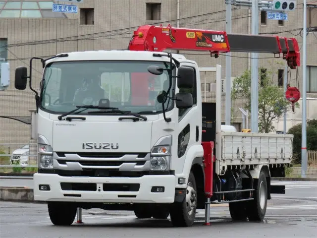 いすゞ フォワード 2PG-FRR90S1(2WD)の写真1