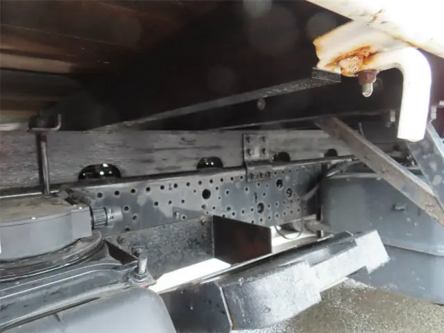 いすゞ フォワード 2PG-FRR90S1(2WD)の写真6