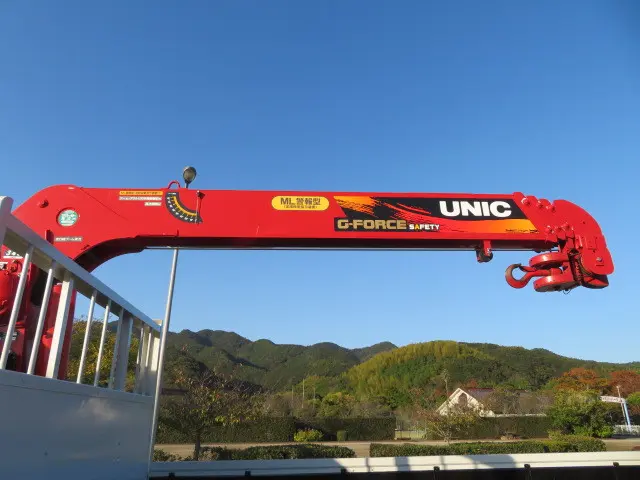 いすゞ フォワード 2PG-FRR90S1(2WD)の写真32