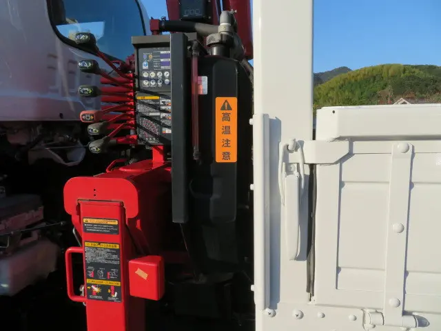 いすゞ フォワード 2PG-FRR90S1(2WD)の写真36