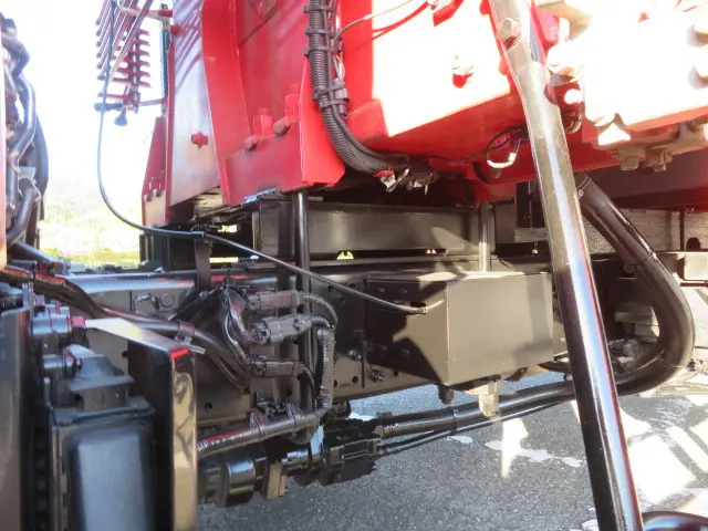 いすゞ フォワード 2PG-FRR90S1(2WD)の写真47