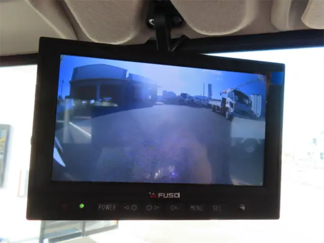 三菱 キャンター 2PG-FEB80(2WD)の写真21