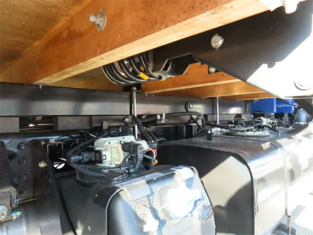 三菱 キャンター 2PG-FEB80(2WD)の写真44