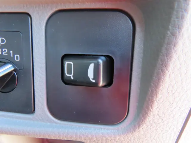 三菱 キャンター 2RG-FEB80(2WD)の写真19