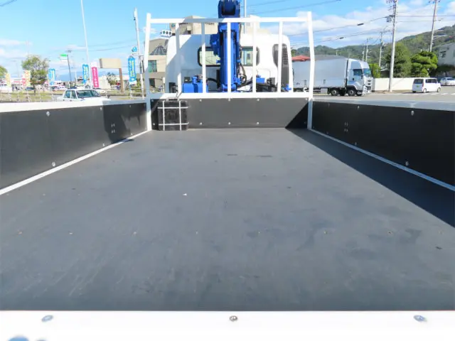 三菱 キャンター 2RG-FEB80(2WD)の写真25