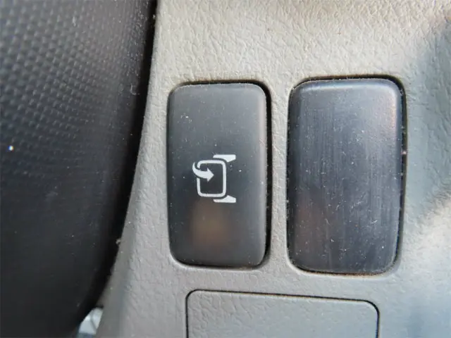 日野 デュトロ TKG-XZU650M(2WD)の写真19