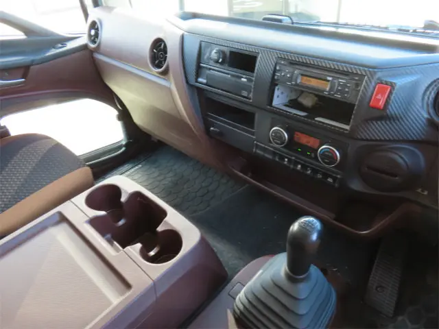 日野 レンジャー 2KG-GD2ABG(2WD)の写真15