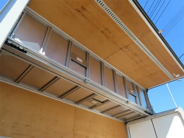 日野 レンジャー 2KG-GD2ABG(2WD)の写真35