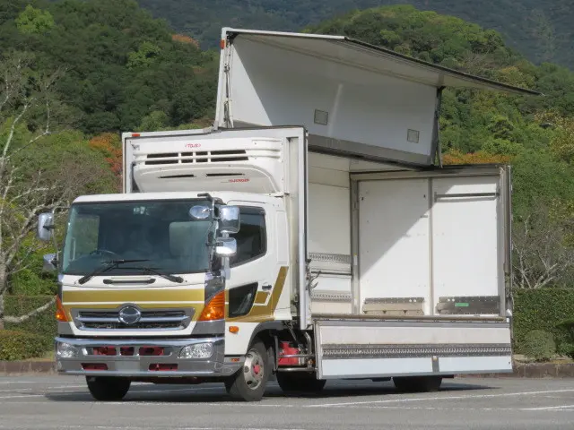 日野 レンジャー TKG-FD9JMAG(2WD)の写真10