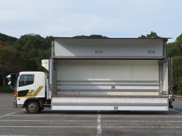 日野 レンジャー TKG-FD9JMAG(2WD)の写真11