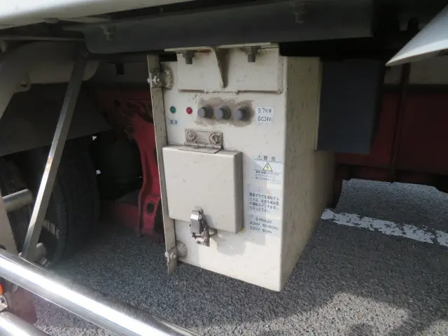 日野 レンジャー TKG-FD9JMAG(2WD)の写真25