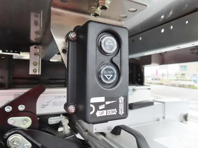 日野 デュトロ 2KG-XZU712M(2WD)の写真38