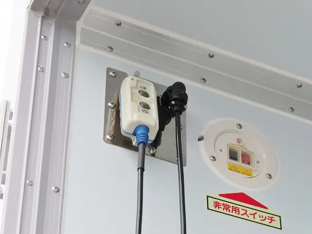 日野 デュトロ 2KG-XZU712M(2WD)の写真39