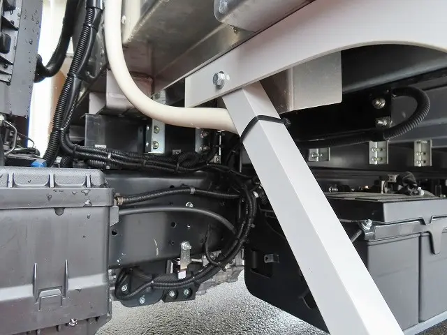 日野 デュトロ 2KG-XZU712M(2WD)の写真45