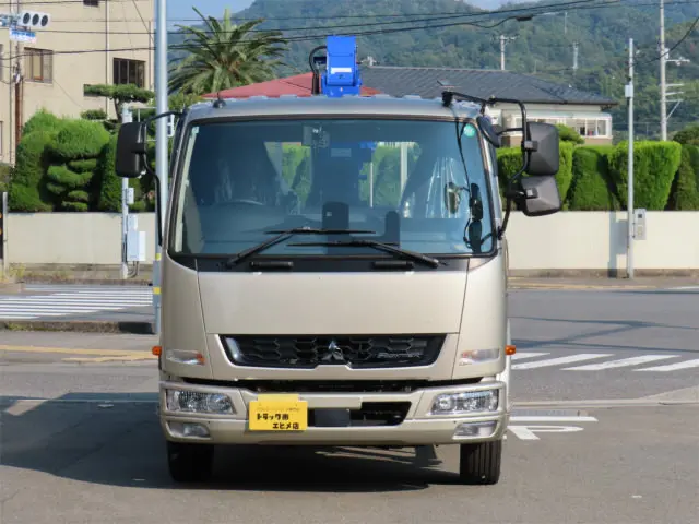 三菱 ファイター 2KG-FK72F(2WD)の写真6