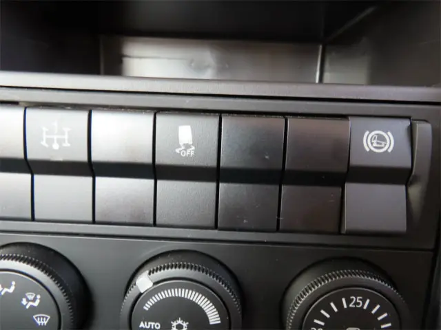 三菱 ファイター 2KG-FK72F(2WD)の写真18