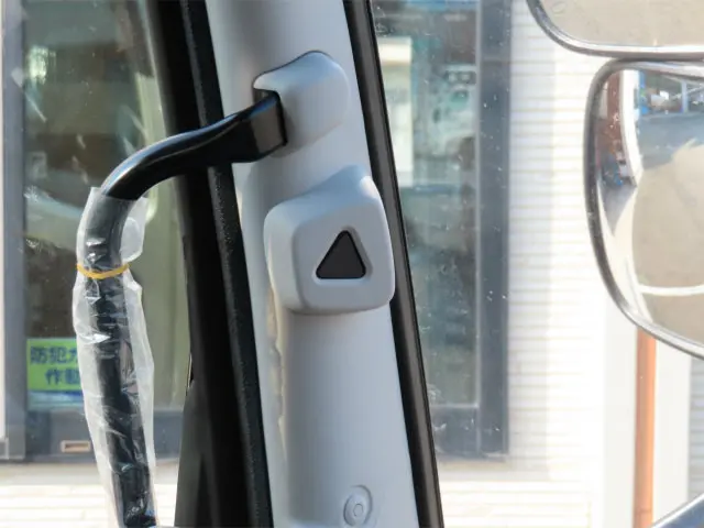 三菱 ファイター 2KG-FK72F(2WD)の写真22