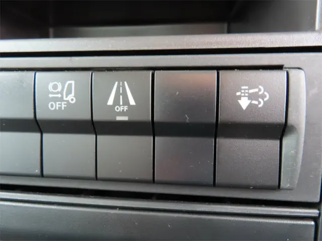 三菱 ファイター 2KG-FK62FZ(2WD)の写真18