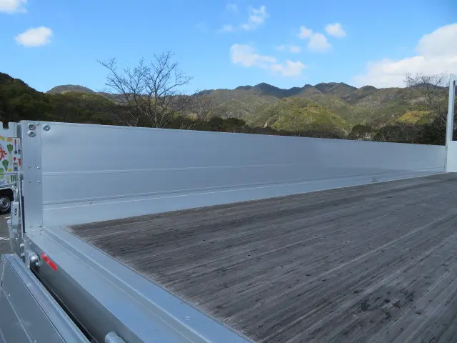 三菱 ファイター 2KG-FK62FZ(2WD)の写真28