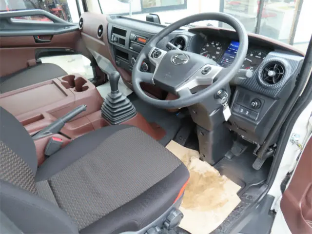 日野 レンジャー 2PG-FD2ABA(2WD)の写真11