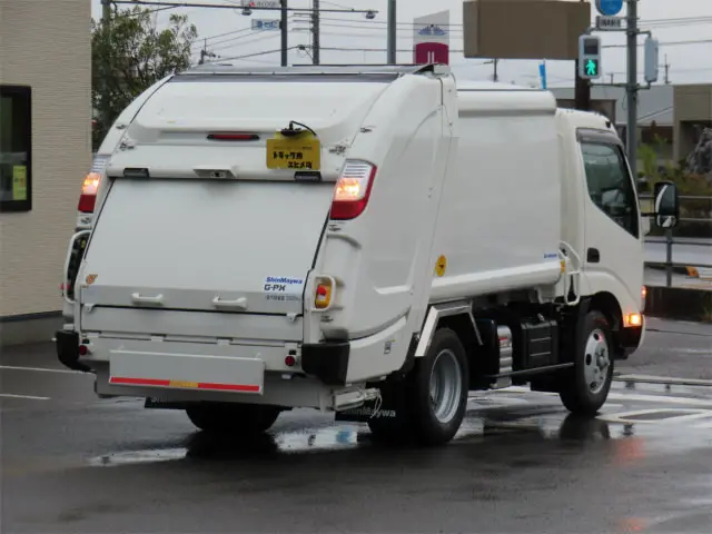 日野 デュトロ 2KG-XZU605X(2WD)の写真2