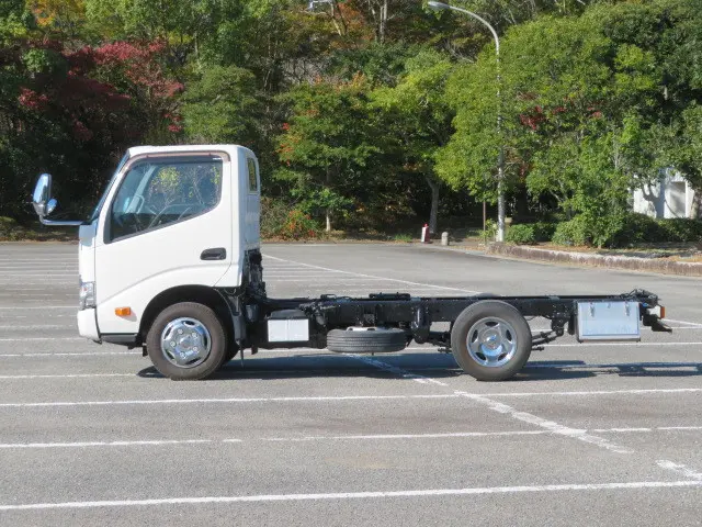 日野 デュトロ 2RG-XZU605M(2WD)の写真4