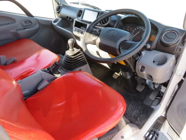 日野 デュトロ 2RG-XZU605M(2WD)の写真10
