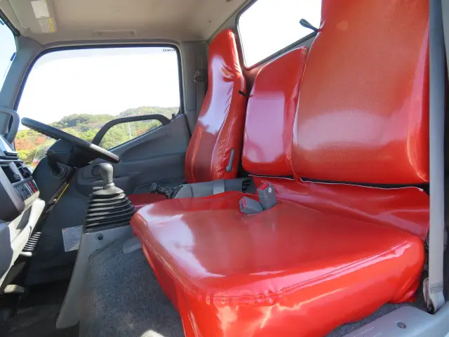 日野 デュトロ 2RG-XZU605M(2WD)の写真11