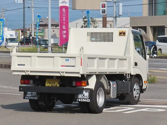 日野 デュトロ 2KG-XZU630T(2WD)の写真2