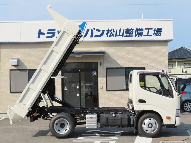 日野 デュトロ 2KG-XZU630T(2WD)の写真9