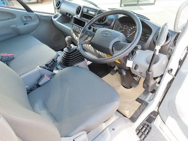 日野 デュトロ 2KG-XZU630T(2WD)の写真12