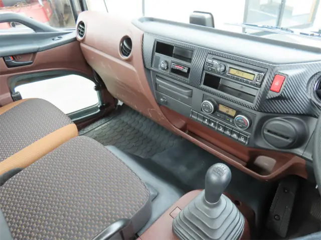 日野 レンジャー 2KG-FC2ABA(2WD)の写真17