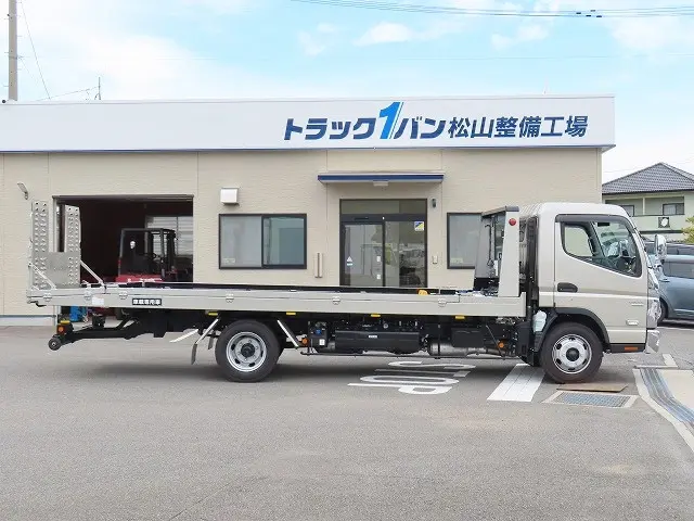 三菱 キャンター 2PG-FEB80(2WD)の写真5