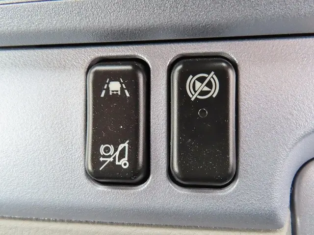 三菱 キャンター 2PG-FEB80(2WD)の写真17