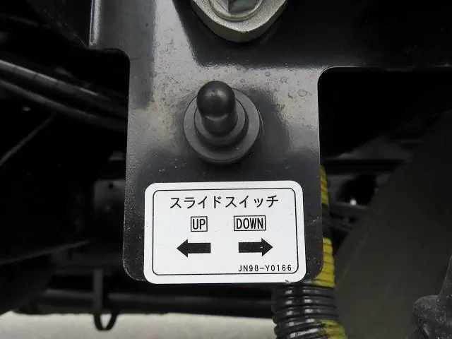 三菱 キャンター 2PG-FEB80(2WD)の写真37