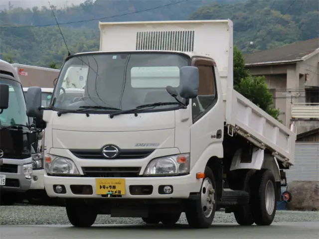 日野 デュトロ TKG-XZU620T(2WD)の写真1
