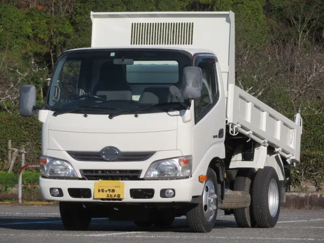 日野 デュトロ TKG-XZU620T(2WD)の写真2