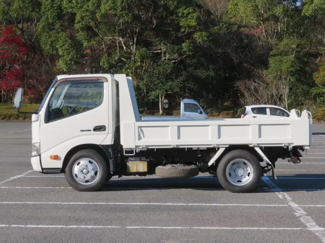 日野 デュトロ TKG-XZU620T(2WD)の写真4
