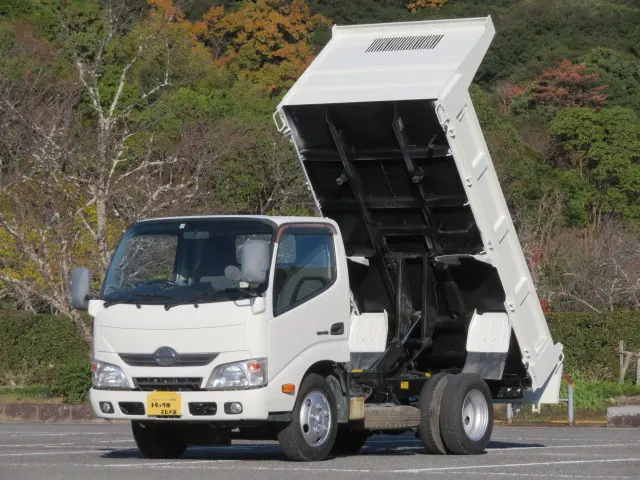 日野 デュトロ TKG-XZU620T(2WD)の写真10