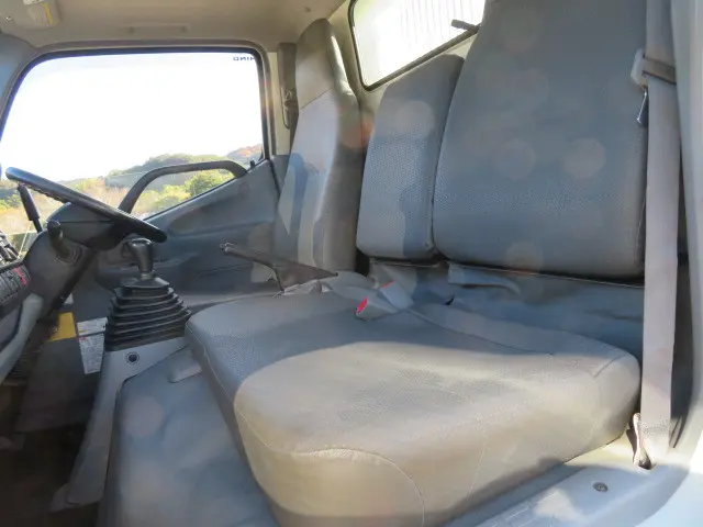 日野 デュトロ TKG-XZU620T(2WD)の写真12