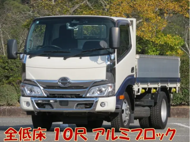 日野 デュトロ 2RG-XZU605M(2WD)の写真1