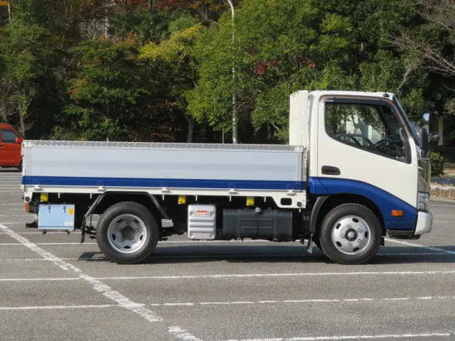日野 デュトロ 2RG-XZU605M(2WD)の写真4