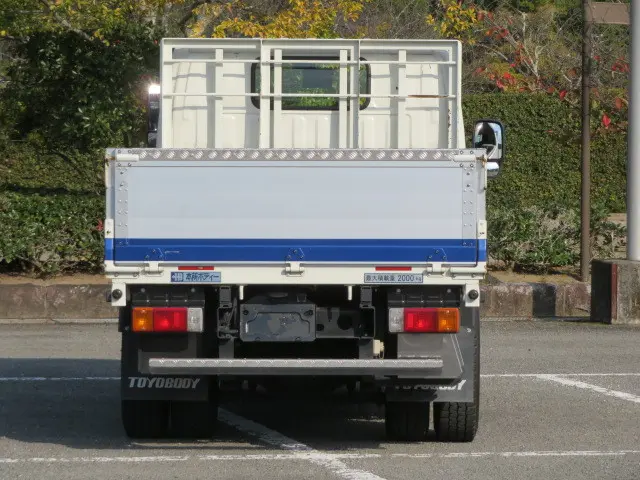 日野 デュトロ 2RG-XZU605M(2WD)の写真8